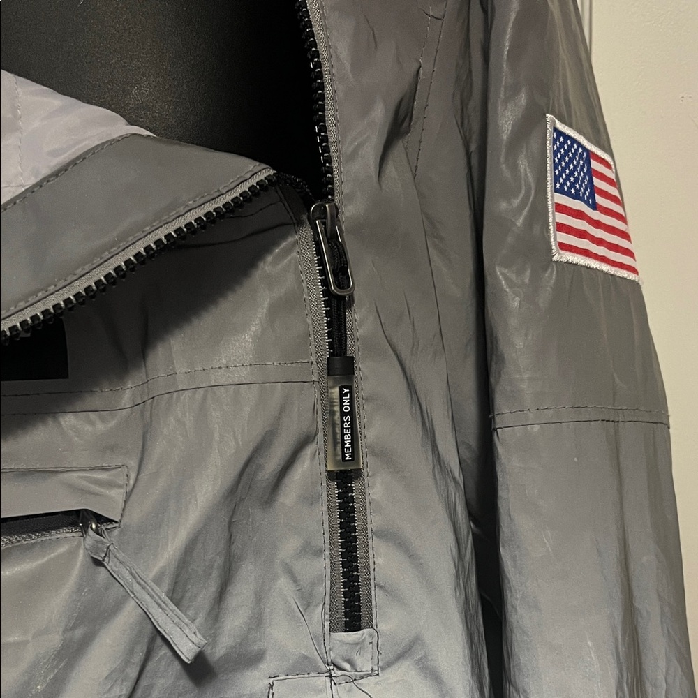 Members Only Gray Jacket - Picture 4 of 6